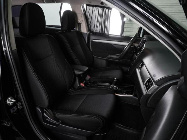 Mitsubishi Outlander III Рестайлинг 3 с пробегом 2018 года, цена 2 084 000 рублей, 69846 км, внедорожник, Автокод Объявления