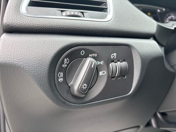 Audi Q3 I (8U) Рестайлинг с пробегом 2016 года, цена 2 250 000 рублей, 75530 км, внедорожник, Автокод Объявления