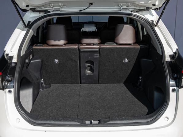 Toyota Yaris Cross I с пробегом 2021 года, цена 2 100 000 рублей, 93495 км, внедорожник, Автокод Объявления