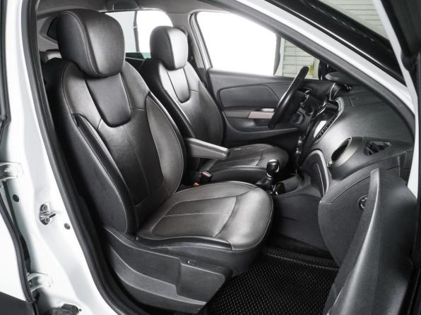 Renault Kaptur I с пробегом 2019 года, цена 1 349 000 рублей, 128622 км, внедорожник, Автокод Объявления