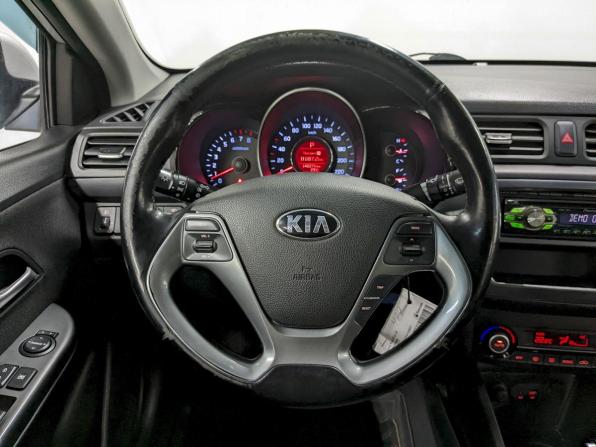 Kia Rio III Рестайлинг с пробегом 2016 года, цена 990 000 рублей, 142269 км, седан, Автокод Объявления