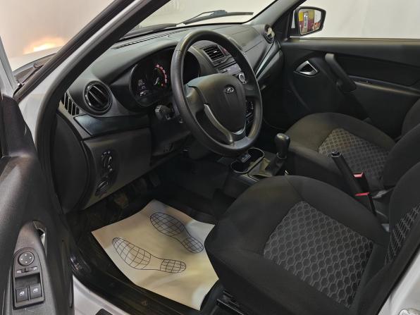 Lada (ВАЗ) Granta I Рестайлинг с пробегом 2023 года, цена 777 000 рублей, 62437 км, седан, Автокод Объявления