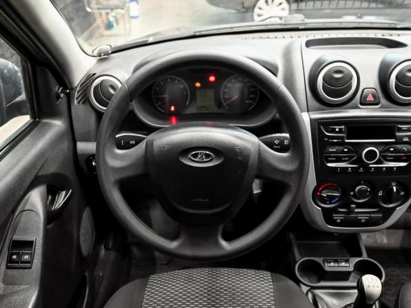 Lada (ВАЗ) Granta I с пробегом 2016 года, цена 400 000 рублей, 219889 км, седан, Автокод Объявления