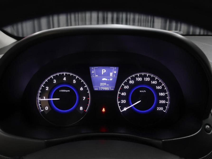 Hyundai Solaris I Москва  - изображение 13