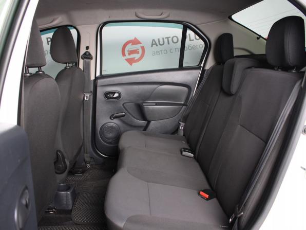 Renault Logan II Рестайлинг с пробегом 2020 года, цена 740 000 рублей, 199929 км, седан, Автокод Объявления