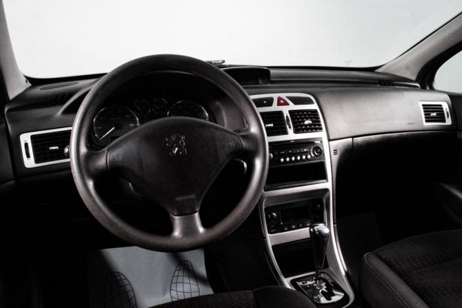 Peugeot 307 I Рестайлинг с пробегом 2007 года, цена 429 000 рублей, 235000 км, хэтчбек, Автокод Объявления