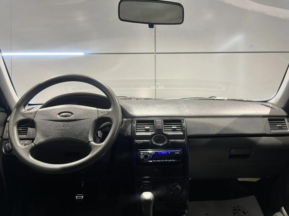 Lada (ВАЗ) Priora I с пробегом 2012 года, цена 350 000 рублей, 121000 км, хэтчбек, Автокод Объявления