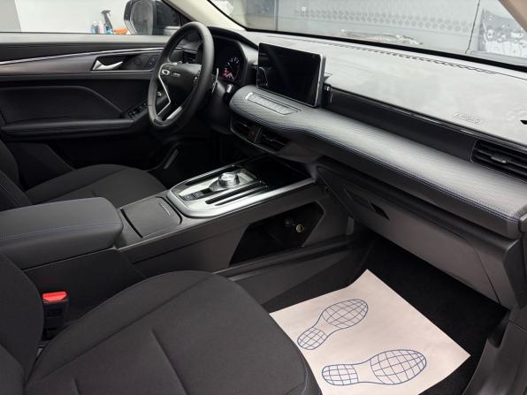 Haval Jolion I Рестайлинг с пробегом 2025 года, цена 2 109 900 рублей, 5 км, внедорожник, Автокод Объявления