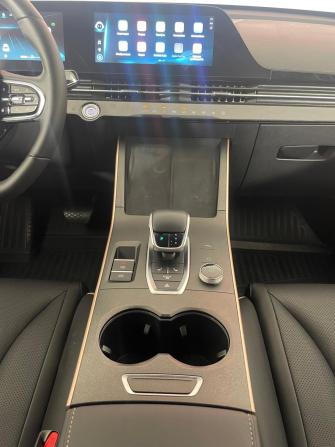 Omoda C5 I с пробегом 2023 года, цена 1 960 000 рублей, 26823 км, внедорожник, Автокод Объявления