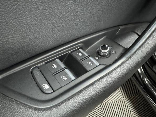 Audi A4 V (B9) с пробегом 2017 года, цена 1 879 000 рублей, 194192 км, седан, Автокод Объявления