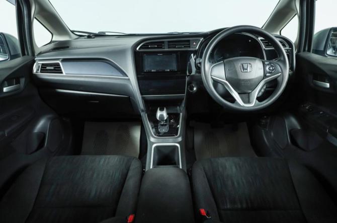 Honda Shuttle II Рестайлинг с пробегом 2019 года, цена 1 469 000 рублей, 105000 км, универсал, Автокод Объявления