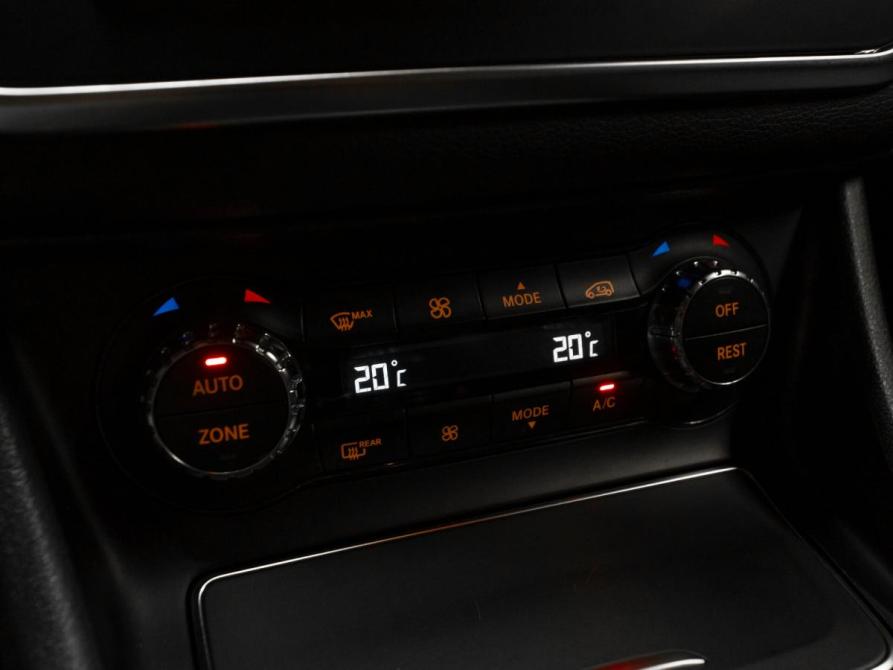 Mercedes-Benz CLA I (C117 X117) Рестайлинг Москва  - изображение 17