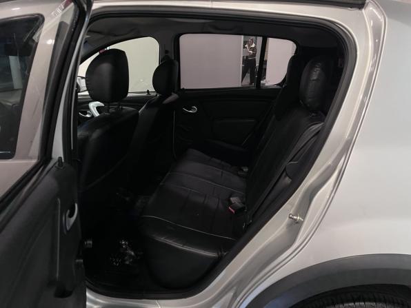 Renault Sandero I с пробегом 2012 года, цена 591 000 рублей, 237182 км, хэтчбек, Автокод Объявления