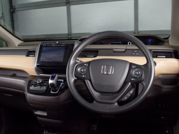 Honda Freed II с пробегом 2016 года, цена 1 299 999 рублей, 170841 км, компактвэн, Автокод Объявления
