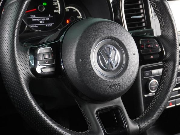 Volkswagen Beetle II (A5) с пробегом 2013 года, цена 1 249 000 рублей, 177875 км, хэтчбек, Автокод Объявления