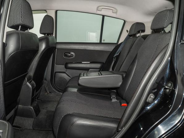 Nissan Tiida I с пробегом 2009 года, цена 800 000 рублей, 127178 км, хэтчбек, Автокод Объявления