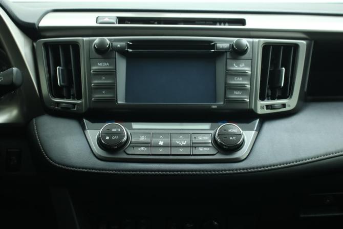 Toyota RAV4 IV (XA40) с пробегом 2015 года, цена 1 930 000 рублей, 172782 км, внедорожник, Автокод Объявления