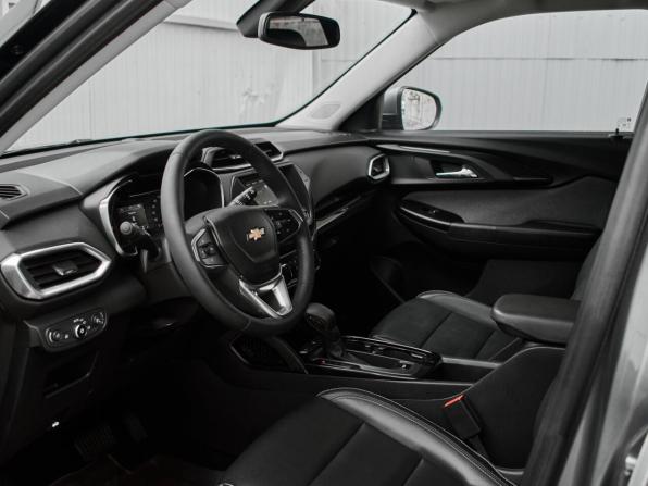 Chevrolet TrailBlazer III с пробегом 2021 года, цена 2 100 000 рублей, 26494 км, внедорожник, Автокод Объявления