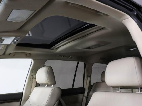 Toyota Land Cruiser 200 Series Рестайлинг 2 с пробегом 2019 года, цена 8 190 000 рублей, 65646 км, внедорожник, Автокод Объявления