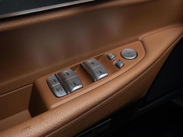 BMW 7 серии VI (G11/G12) с пробегом 2017 года, цена 4 220 000 рублей, 136548 км, седан, Автокод Объявления