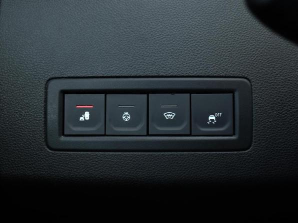 Renault Arkana I с пробегом 2019 года, цена 1 670 000 рублей, 92303 км, внедорожник, Автокод Объявления