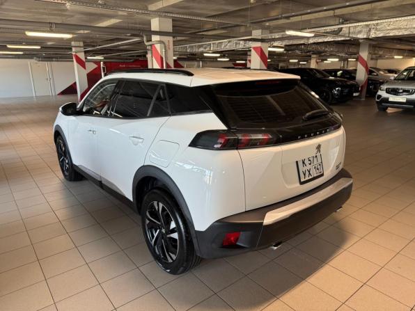 Peugeot 2008 II с пробегом 2021 года, цена 1 999 000 рублей, 9678 км, внедорожник, Автокод Объявления