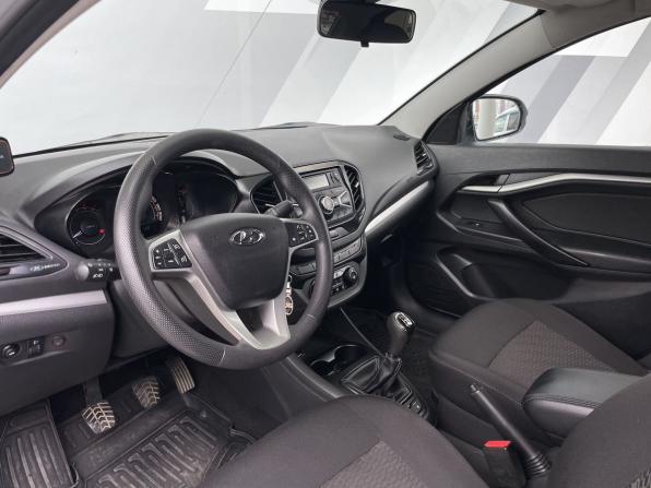Lada (ВАЗ) Vesta I с пробегом 2018 года, цена 925 000 рублей, 72153 км, седан, Автокод Объявления