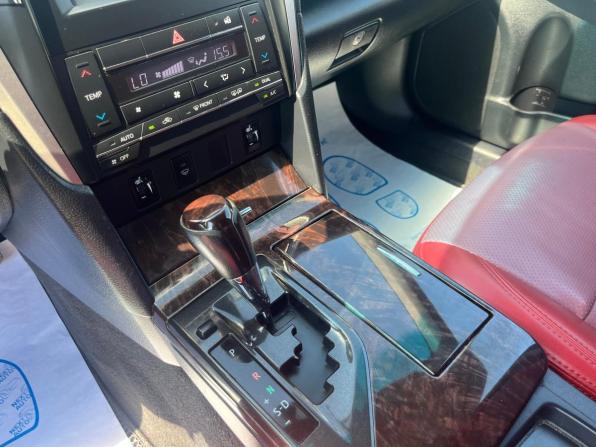 Toyota Camry VII (XV50) Рестайлинг с пробегом 2015 года, цена 1 685 800 рублей, 194856 км, седан, Автокод Объявления