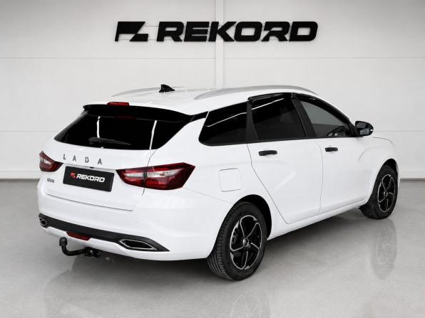 Lada (ВАЗ) Vesta I Рестайлинг (NG) с пробегом 2024 года, цена 1 239 000 рублей, 74538 км, универсал, Автокод Объявления