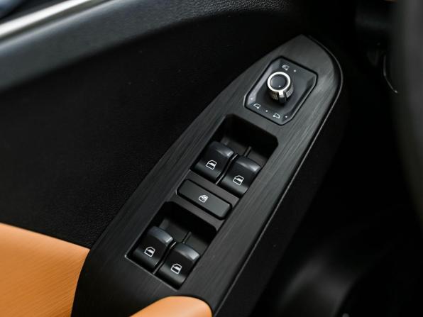 Haval Jolion I с пробегом 2021 года, цена 1 860 000 рублей, 31355 км, внедорожник, Автокод Объявления