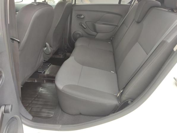 Renault Sandero II с пробегом 2016 года, цена 950 000 рублей, 69000 км, хэтчбек, Автокод Объявления