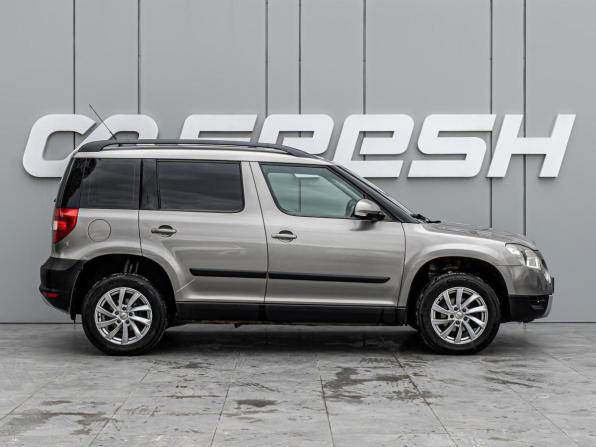 Skoda Yeti I с пробегом 2012 года, цена 1 035 000 рублей, 179645 км, внедорожник, Автокод Объявления