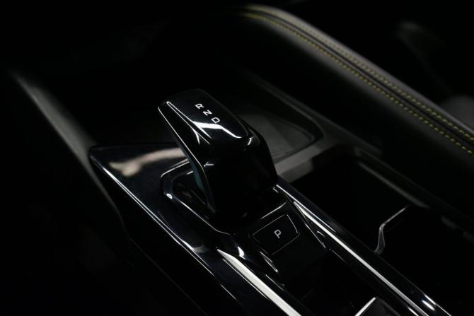 Geely Coolray I Рестайлинг с пробегом 2023 года, цена 2 245 000 рублей, 35620 км, внедорожник, Автокод Объявления