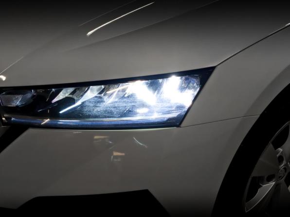Skoda Octavia IV (A8) с пробегом 2021 года, цена 2 410 000 рублей, 39440 км, лифтбек, Автокод Объявления