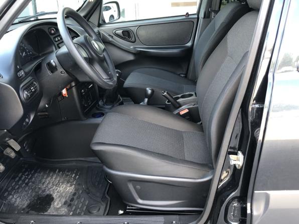 Chevrolet Niva I Рестайлинг с пробегом 2019 года, цена 850 000 рублей, 42330 км, внедорожник, Автокод Объявления