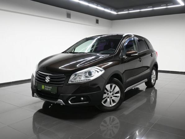 Suzuki SX4 II (S-Cross) с пробегом 2014 года, цена 795 000 рублей, 348782 км, хэтчбек, Автокод Объявления