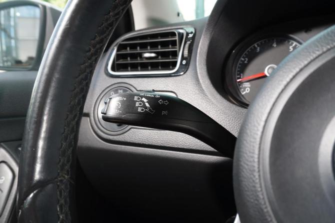 Volkswagen Polo V Рестайлинг с пробегом 2019 года, цена 1 139 000 рублей, 147051 км, седан, Автокод Объявления