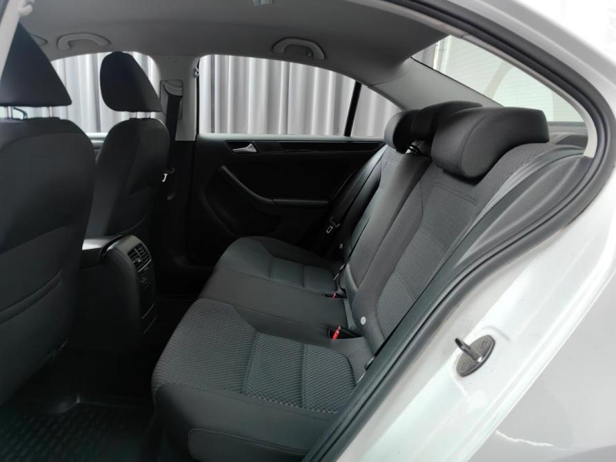 Volkswagen Jetta VI Москва  - изображение 11