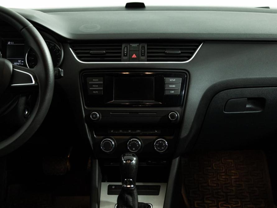 Skoda Octavia III (A7) Санкт-Петербург  - изображение 15