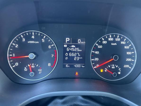 Kia Rio IV Рестайлинг с пробегом 2021 года, цена 1 879 000 рублей, 40000 км, хэтчбек, Автокод Объявления