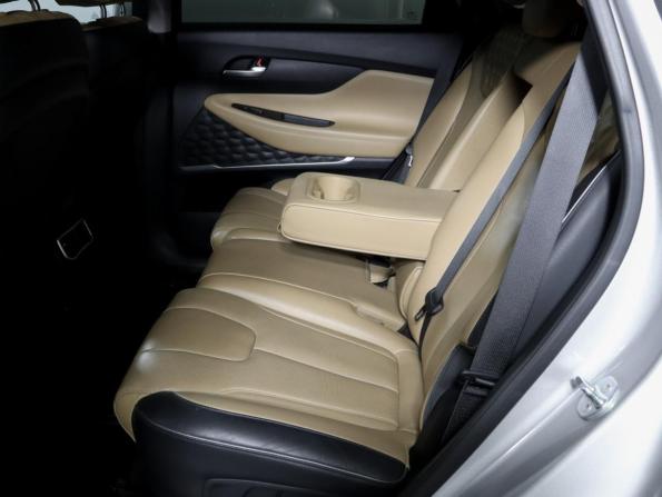 Hyundai Santa Fe IV Рестайлинг с пробегом 2021 года, цена 3 450 000 рублей, 68788 км, внедорожник, Автокод Объявления