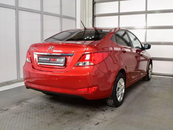 Hyundai Solaris I Рестайлинг с пробегом 2016 года, цена 964 995 рублей, 170576 км, седан, Автокод Объявления
