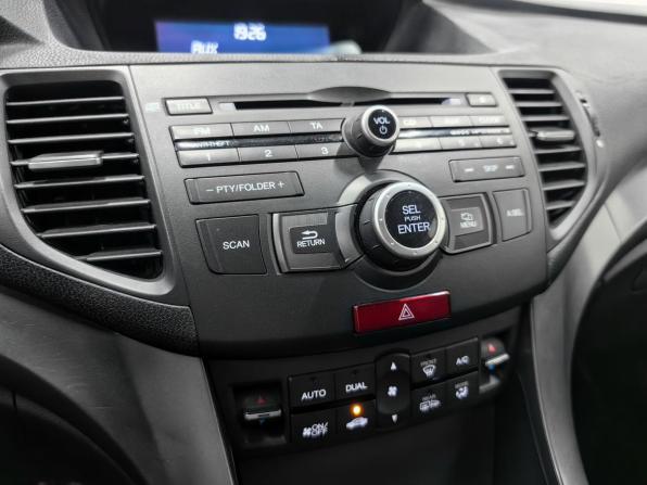 Honda Accord VIII Рестайлинг с пробегом 2012 года, цена 1 550 000 рублей, 170600 км, седан, Автокод Объявления