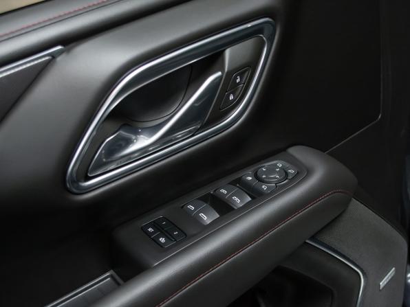 Chevrolet Suburban XII с пробегом 2023 года, цена 11 499 000 рублей, 2280 км, внедорожник, Автокод Объявления