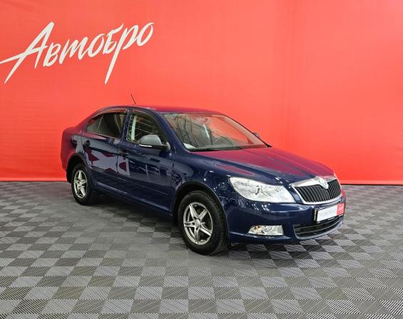Skoda Octavia II (A5) Рестайлинг с пробегом 2012 года, цена 840 000 рублей, 183092 км, лифтбек, Автокод Объявления