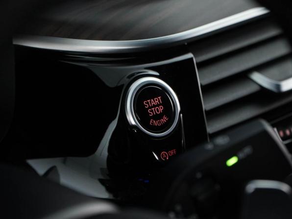 BMW 5 серии VII (G30/G31/G38) с пробегом 2019 года, цена 4 005 046 рублей, 146323 км, седан, Автокод Объявления
