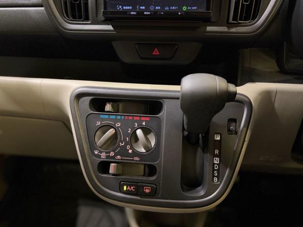 Toyota Passo III с пробегом 2017 года, цена 715 000 рублей, 139969 км, хэтчбек, Автокод Объявления