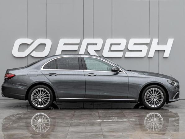 Mercedes-Benz E-Класс V (W213 S213 C238) Рестайлинг с пробегом 2021 года, цена 5 290 000 рублей, 16079 км, седан, Автокод Объявления