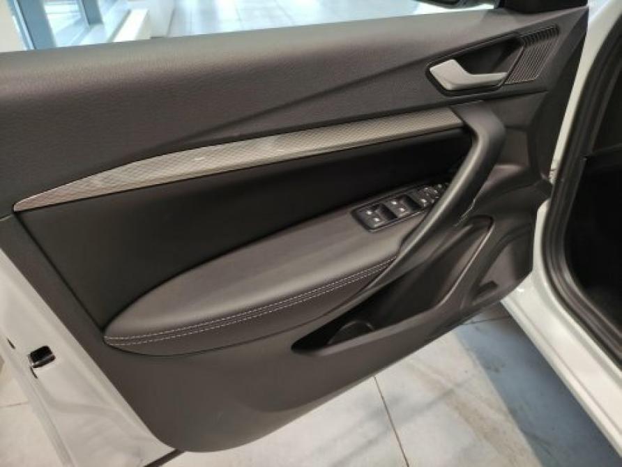 Lada (ВАЗ) Vesta I Рестайлинг (NG) Ульяновск  - изображение 32