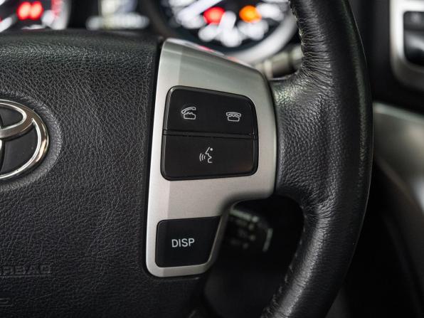 Toyota Land Cruiser 200 Series Рестайлинг 1 с пробегом 2012 года, цена 4 000 000 рублей, 260555 км, внедорожник, Автокод Объявления